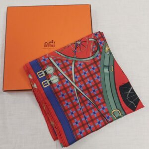 Carré Hermès Les voitures nouvelles