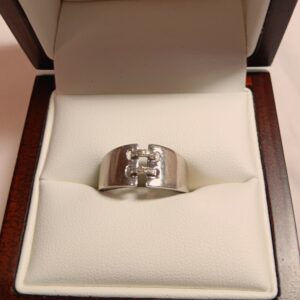 Bague jonc or gris diamants