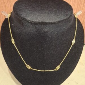 Collier maille ovale filigrane or 18 carats